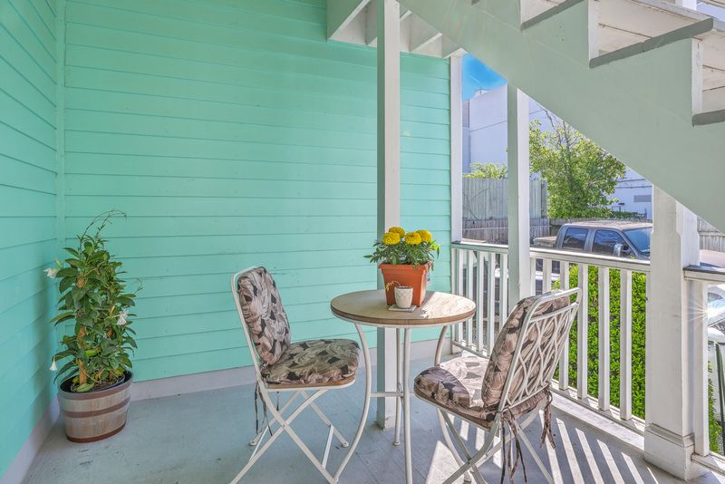 172 Saint Philip St #F, Charleston, SC 29403