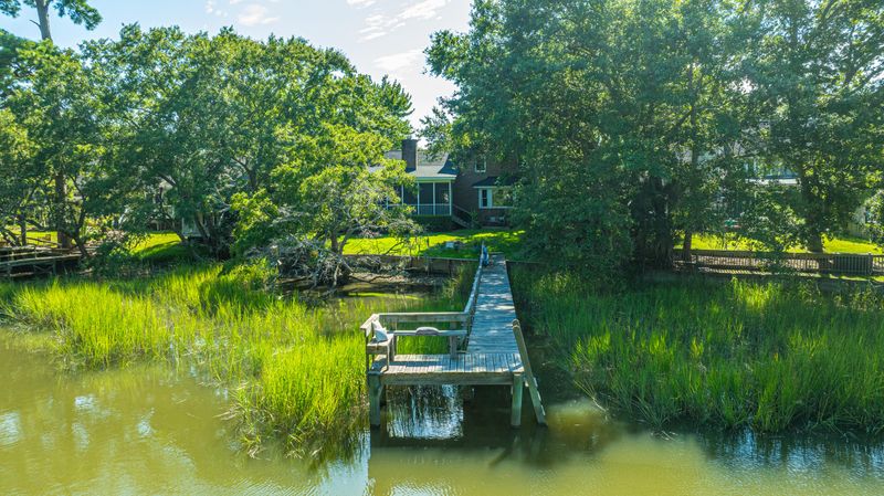 750 Lakenheath Dr, Mount Pleasant, SC 29464