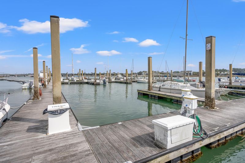 2 Mcdonough Rd #C-1, Folly Beach, SC 29439
