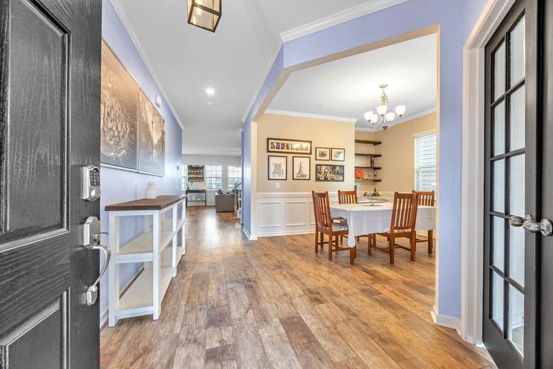 707 Redbud Ln, Summerville, SC 29486