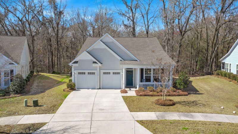 1174 Old Field Dr, Summerville, SC 29483