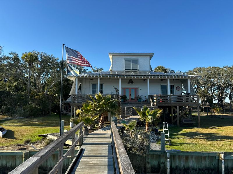3113 Buccaneer Rd, Isle Of Palms, SC 29451
