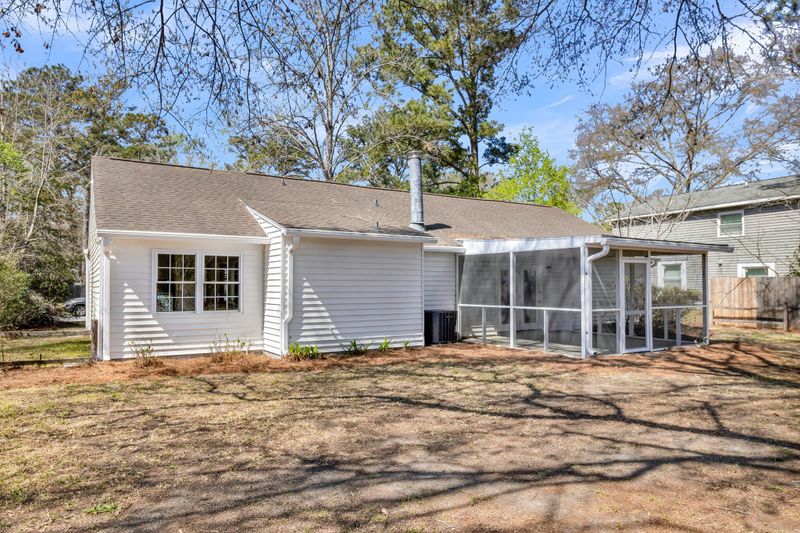 202 Basswood Ave, Summerville, SC 29483
