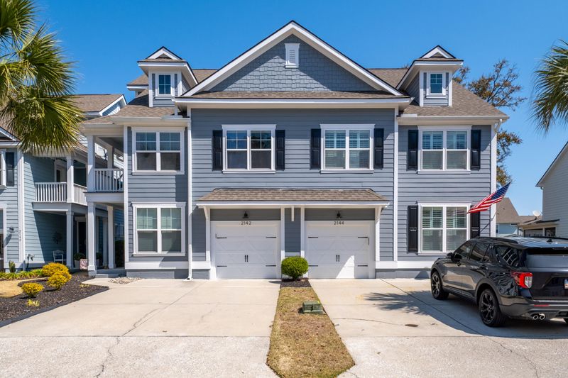 2142 Oyster Reef Ln, Mount Pleasant, SC 29466