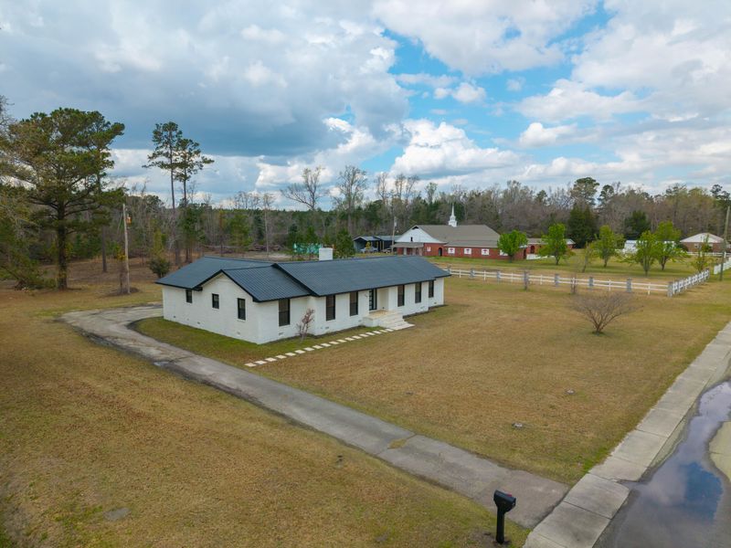 130 Venning St, Saint Stephen, SC 29479