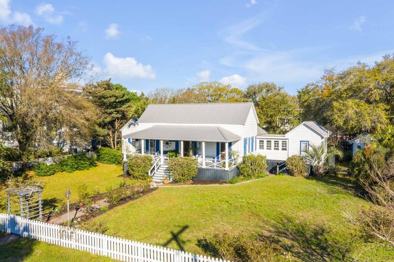 1808 Ion Ave, Sullivans Island, SC 29482