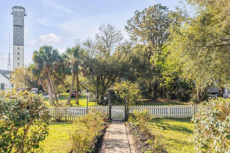 1808 Ion Ave, Sullivans Island, SC 29482