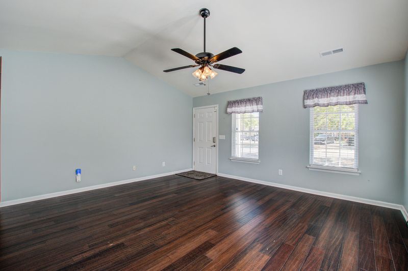 507 Tayrn Dr, Charleston, SC 29492