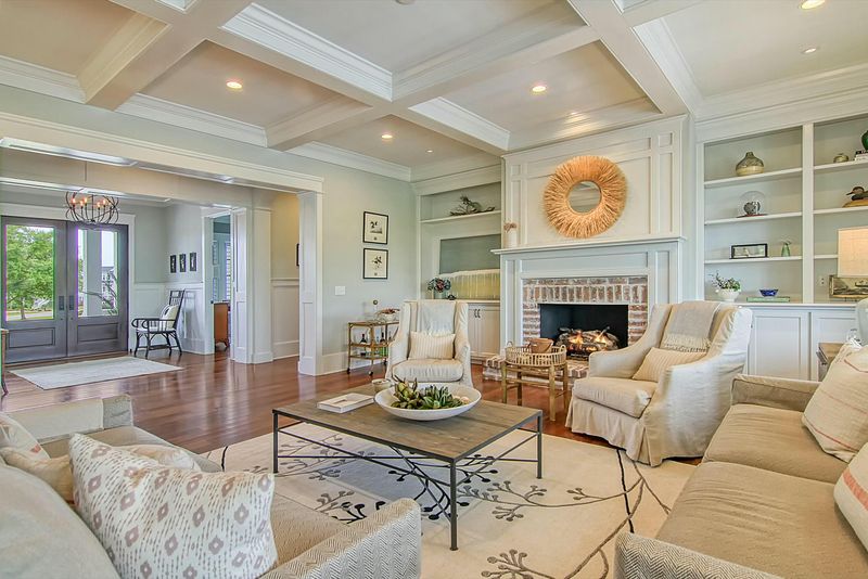4874 Sound View Dr, Mount Pleasant, SC 29466