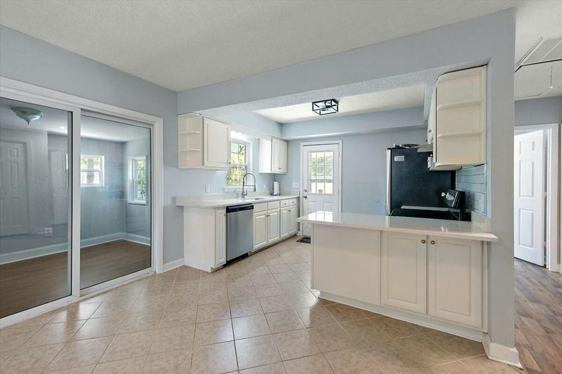 63 Guerry Cir, Goose Creek, SC 29445