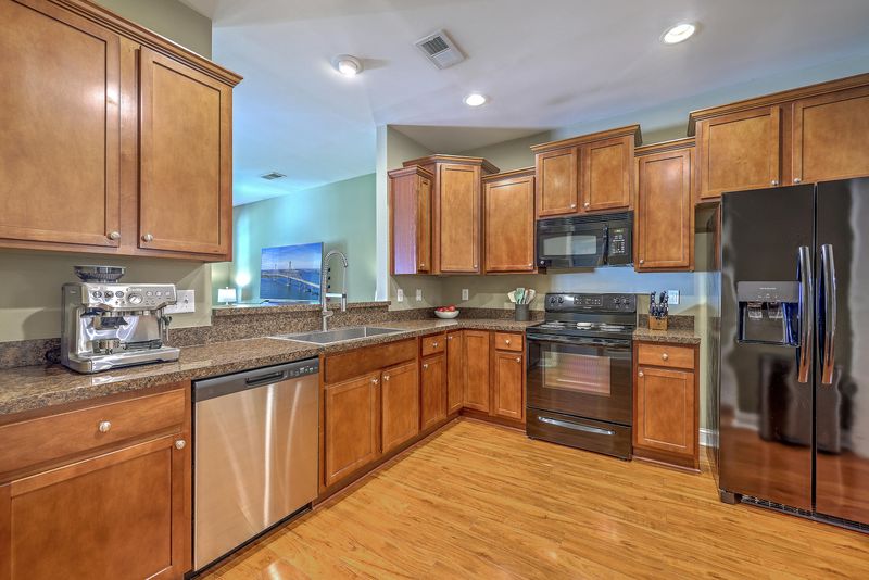 309 Hemingway Cir, Summerville, SC 29483