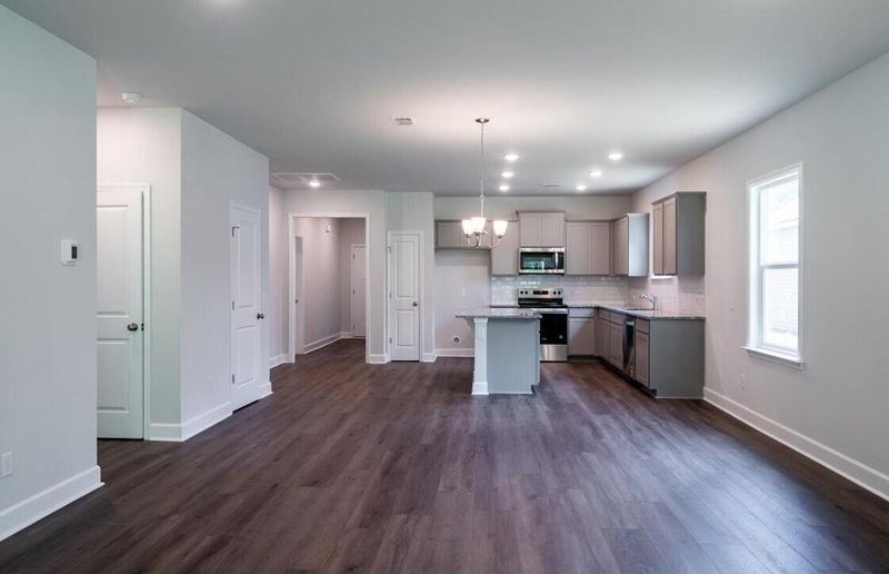 124 Royal Cainhoy Way, Huger, SC 29450