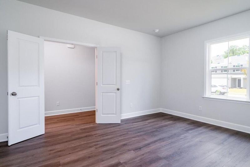 124 Royal Cainhoy Way, Huger, SC 29450
