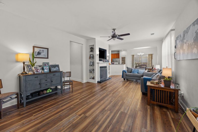 1309 Basketweaver Way, Hanahan, SC 29410
