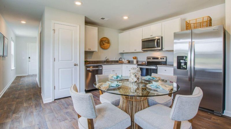 8018 Rackham Rd, Hollywood, SC 29470