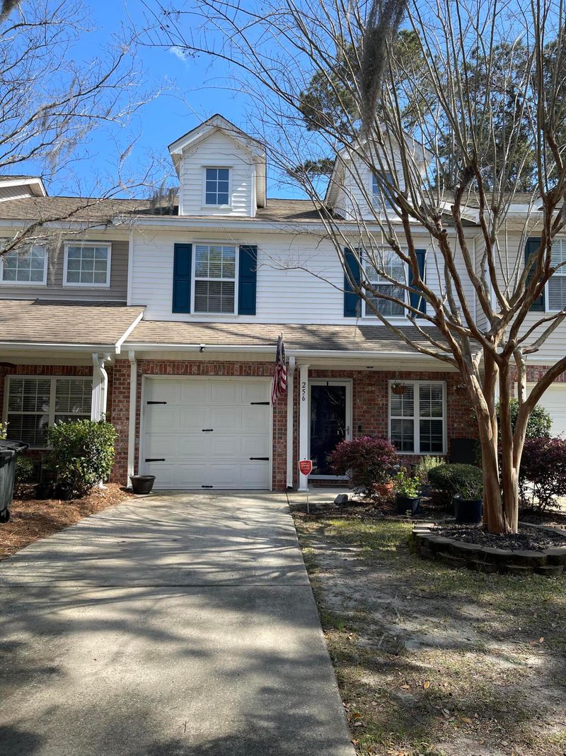 256 Larissa Dr, Charleston, SC 29414