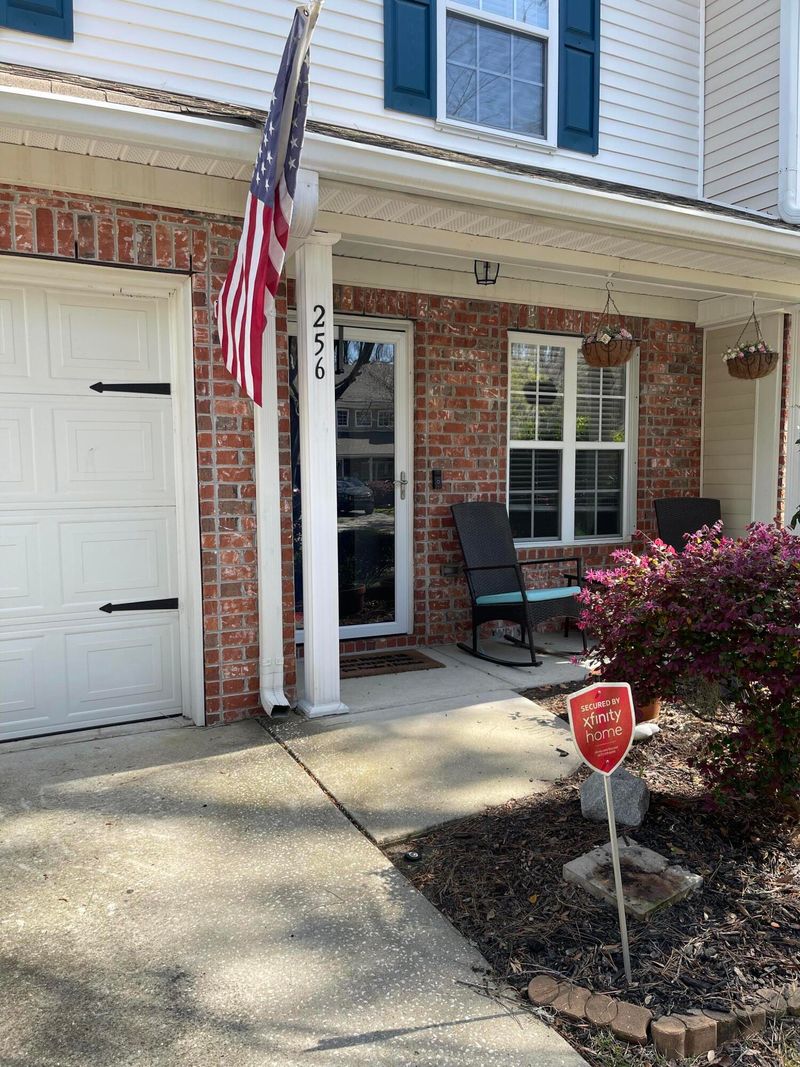 256 Larissa Dr, Charleston, SC 29414