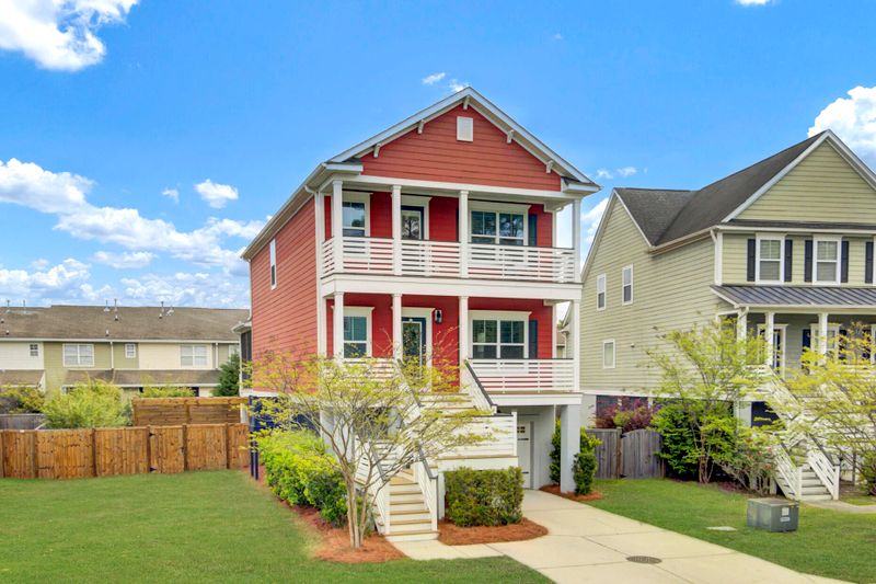 490 Sanders Farm Ln, Charleston, SC 29492