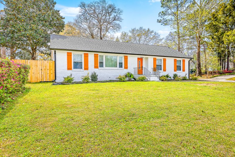 7665 Picardy Pl, North Charleston, SC 29420