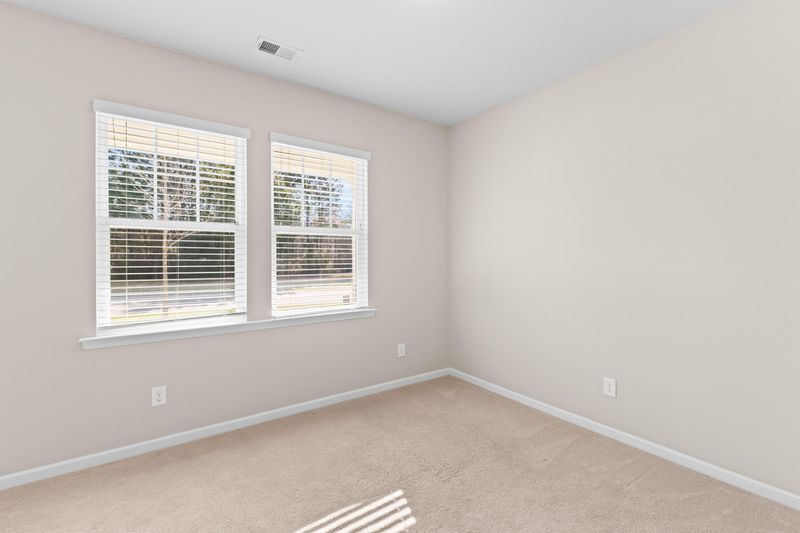 223 Sugarberry Ln, Moncks Corner, SC 29461