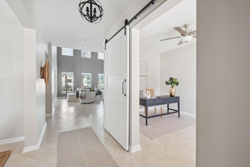 7511 Hawks Cir, Hanahan, SC 29410