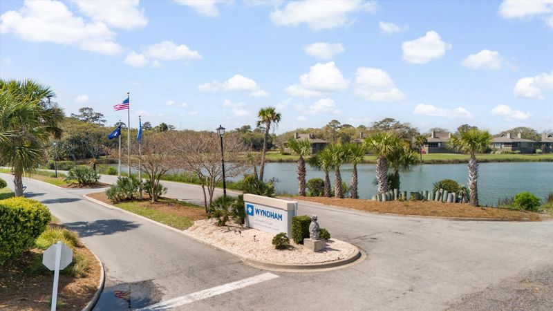 816 Club Cottage Rd, Edisto Beach, SC 29438