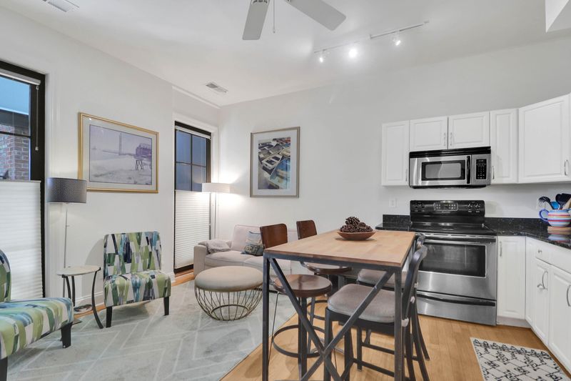 348 King St #I, Charleston, SC 29401