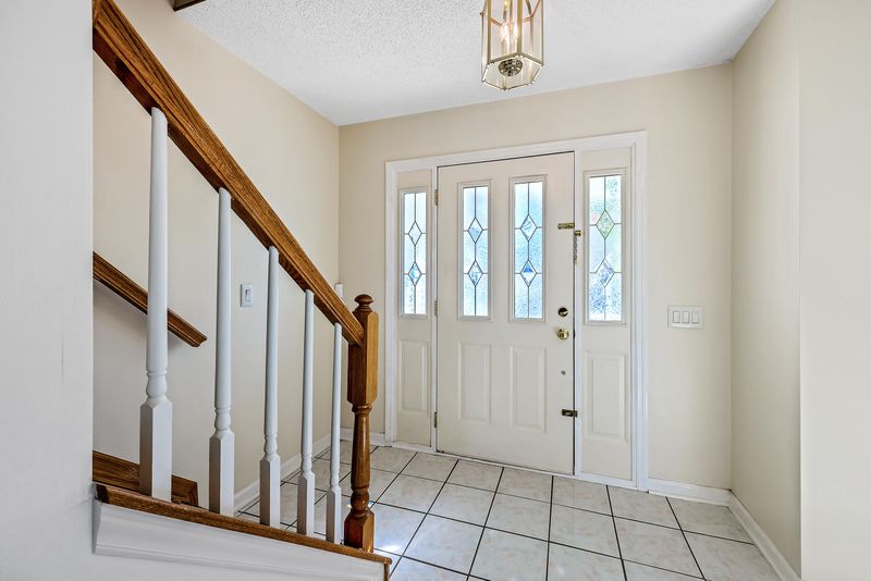 303 Axeminster Ct, Goose Creek, SC 29445