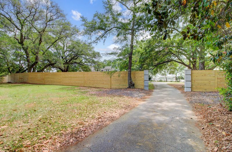 146 Rivers Edge Way, Wando, SC 29492