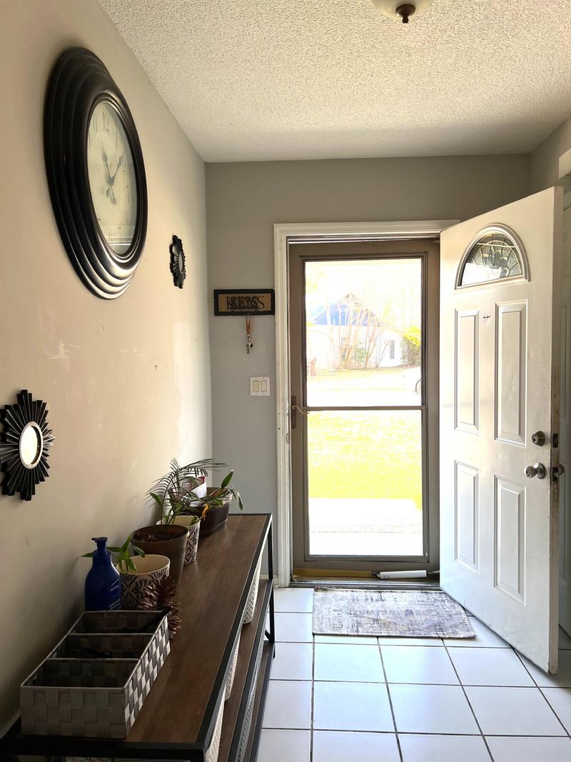 142 Aylesbury Rd, Goose Creek, SC 29445