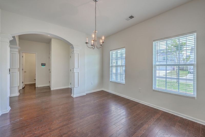 189 Weeping Cypress Dr, Moncks Corner, SC 29461