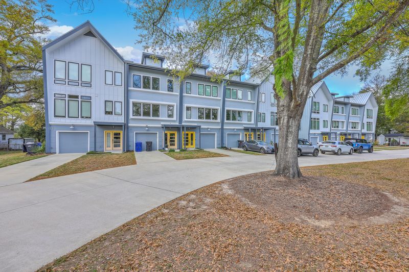 1816 Orangeburg St, North Charleston, SC 29405