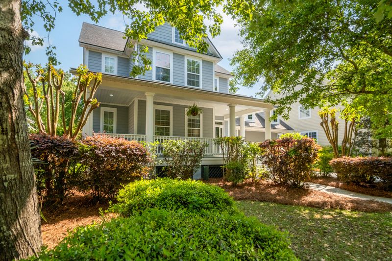 1977 Pierce St, Charleston, SC 29492