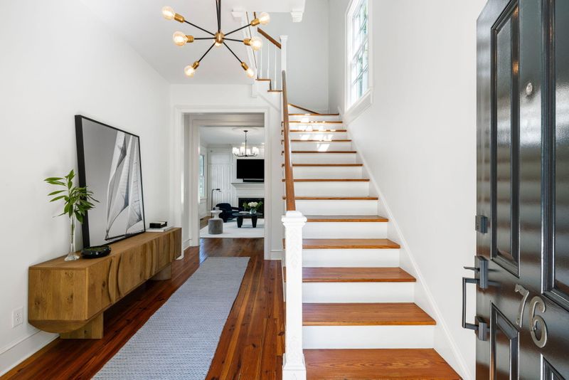 76 Radcliffe St, Charleston, SC 29403