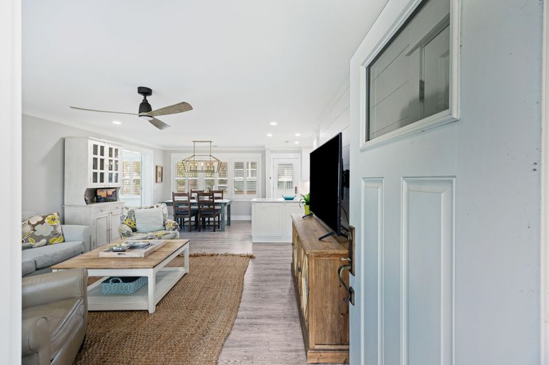 3304 Hartnett Blvd, Isle Of Palms, SC 29451