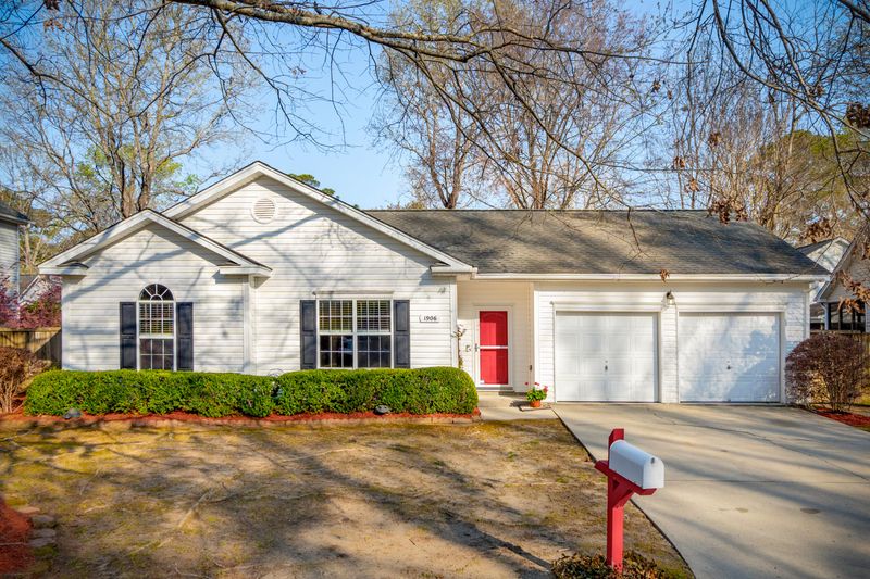 1906 Cedar Petal Ln, Charleston, SC 29414
