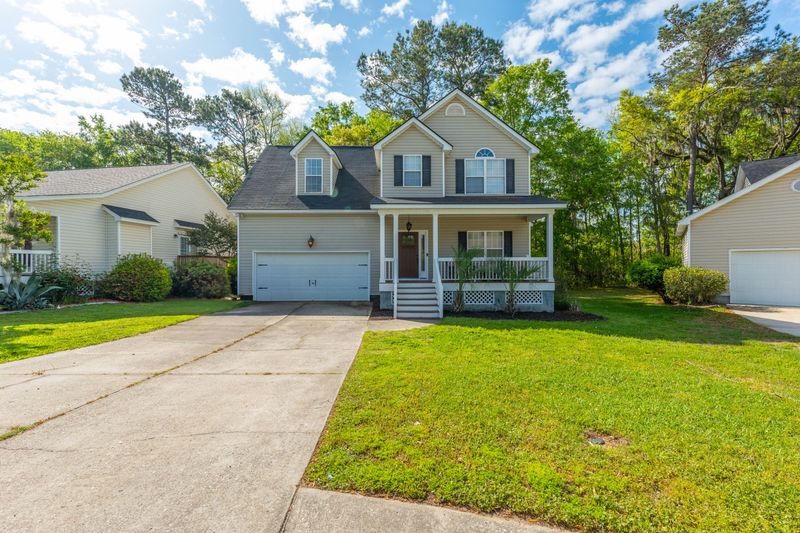 133 Hanahan Plantation Cir, Hanahan, SC 29410