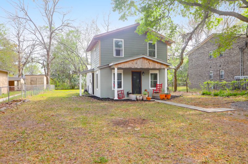 1617 Balsam St, Charleston, SC 29407