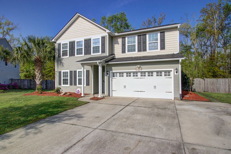 1909 Royal Empress Ct, Charleston, SC 29414