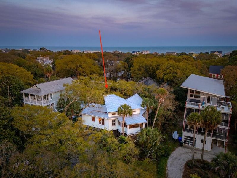 217 E Huron Ave, Folly Beach, SC 29439
