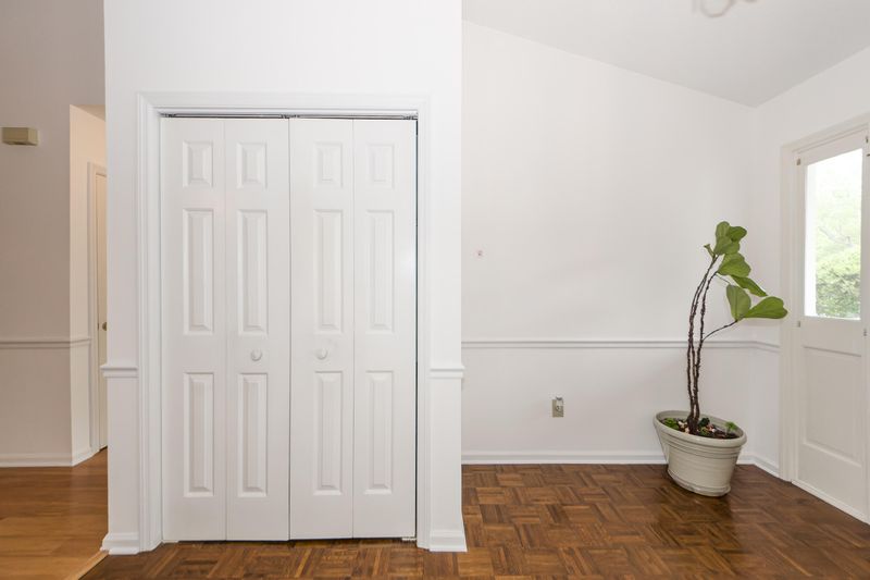 2441 Hansard Dr, North Charleston, SC 29406