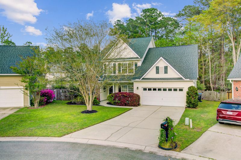 9447 Harroway Rd, Summerville, SC 29485