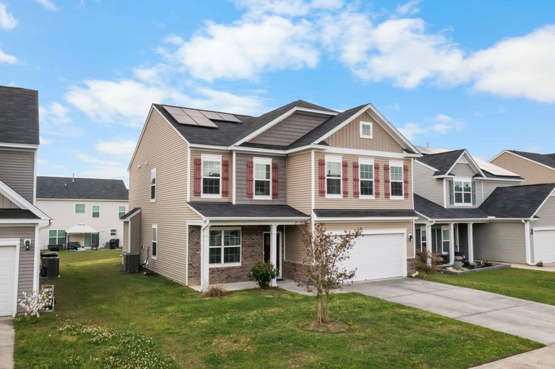 320 Silverleaf Ln, Moncks Corner, SC 29461