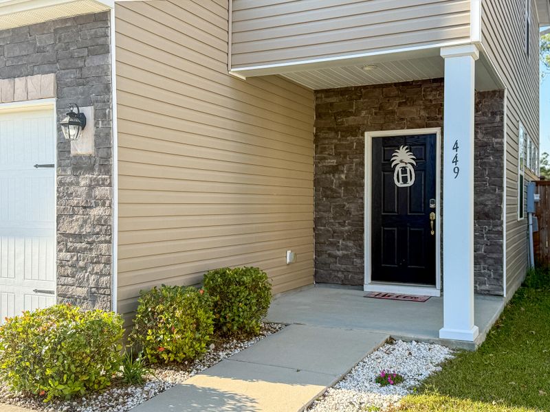 449 Whispering Breeze Ln, Summerville, SC 29486