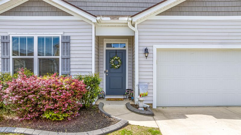 9703 Mosgrove Ave, Ladson, SC 29456