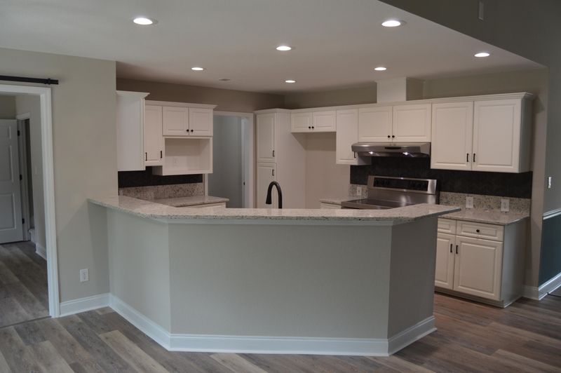 708 Old State Rd, Goose Creek, SC 29445