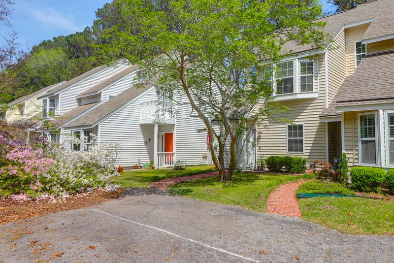 2 Townpark Ln #D, Charleston, SC 29412