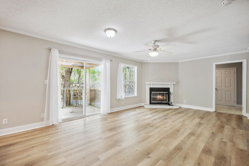 204 Wisteria Falls Trl, Saint Stephen, SC 29479