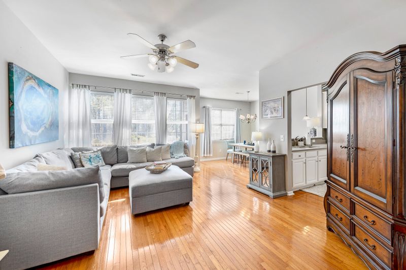 155 Winding River Dr, Johns Island, SC 29455