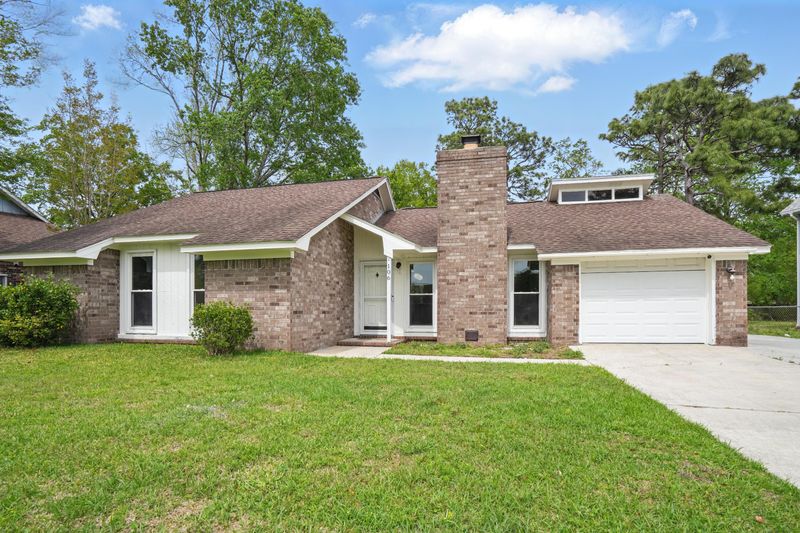 106 Ruffin Rd, Summerville, SC 29486